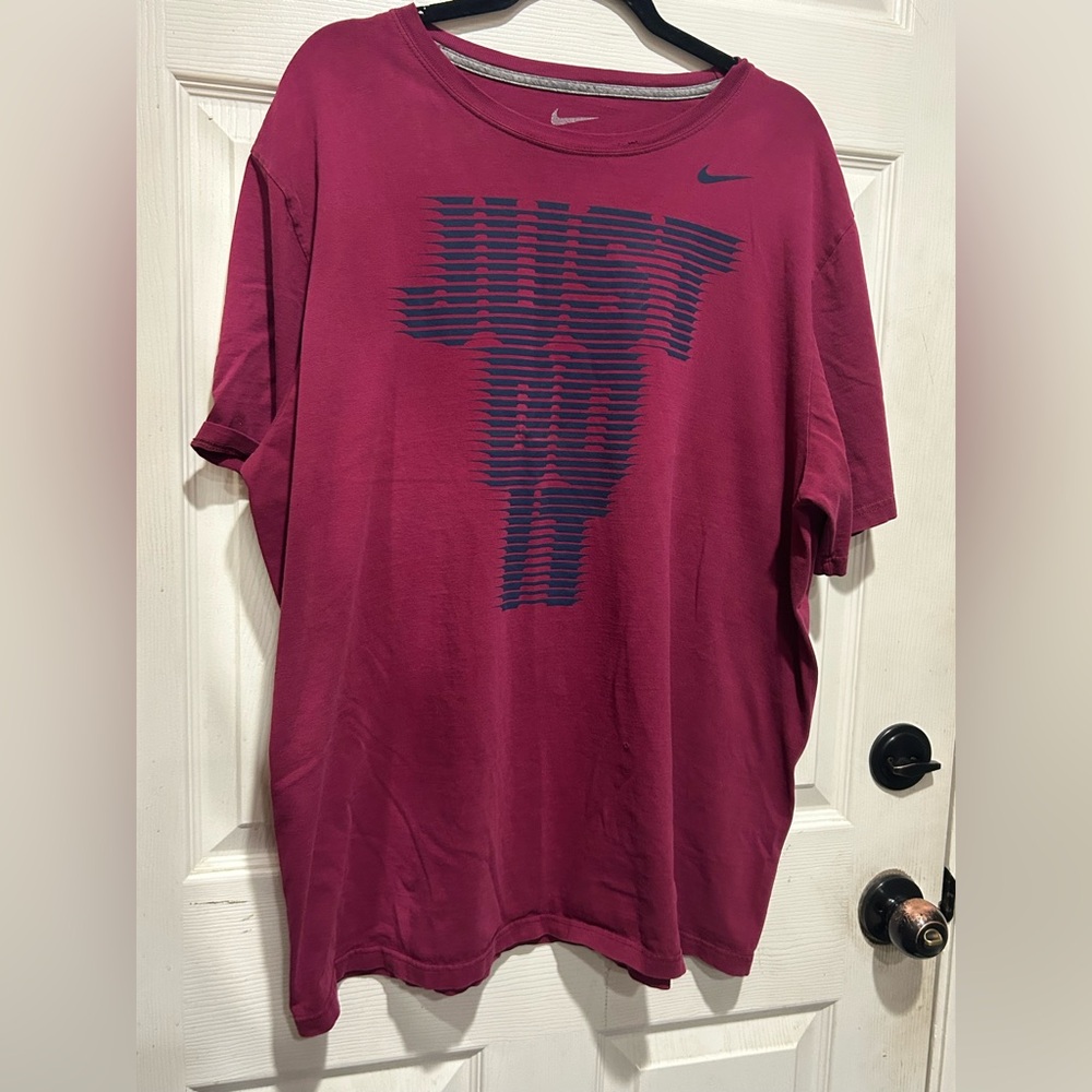 Nike Men's Burgundy 'Just Do It' T-Shirt